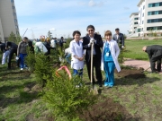 07 Председатель Национального медицинского холдинга Alibek Kenneth